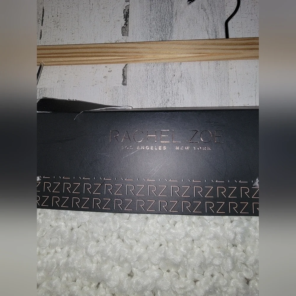 NWT Rachel Zoe Knit Metallic Table Runner